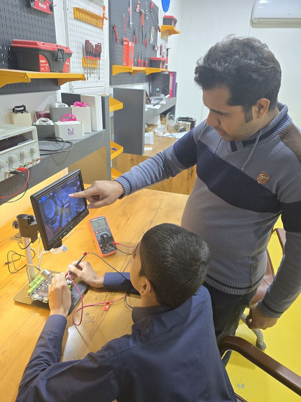 این نوجوان زاهدانی چطور با دستان خالی، راهی برای جلوگیری از فاجعه نشت گاز ساخته؟