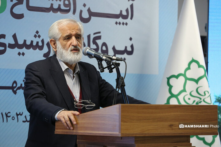 افتتاح 275 کیلووات نیروگاه خورشیدی در هشت منطقه و دستیابی به 2000کیلووات انرژی از نیروگاههای خورشیدی