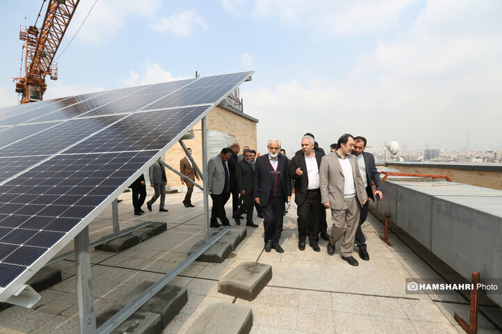افتتاح 275 کیلووات نیروگاه خورشیدی در هشت منطقه و دستیابی به 2000کیلووات انرژی از نیروگاههای خورشیدی