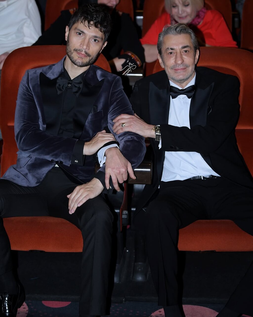 بازیگران معروف ترکیه در تهران | در مراسم اکران سریال ایرانی-ترکیهای چه گذشت؟ | ببینید