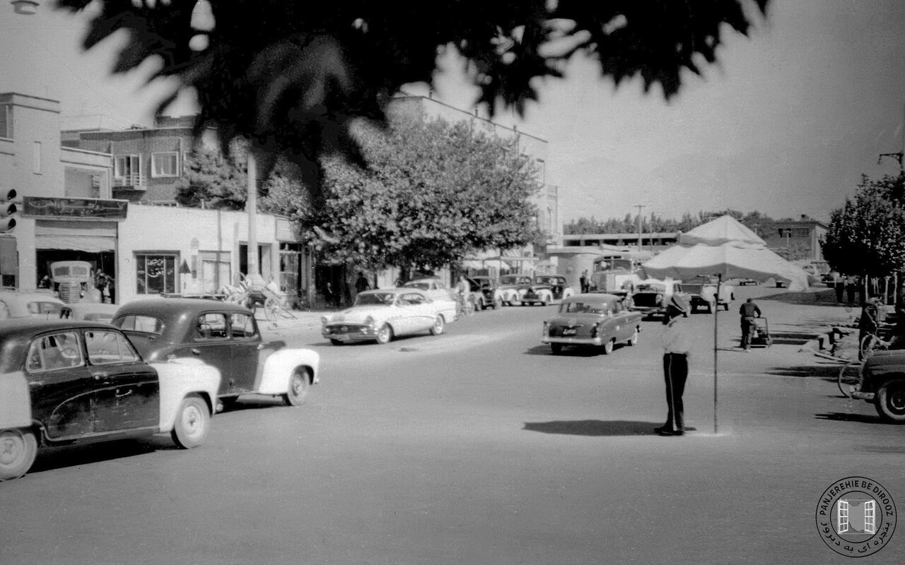 خیابانی در تهران که مثل حافظ شیراز، شادیبخش است