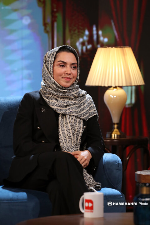 گفت و گوی مژده لواسانی با فرزانه فصیحی