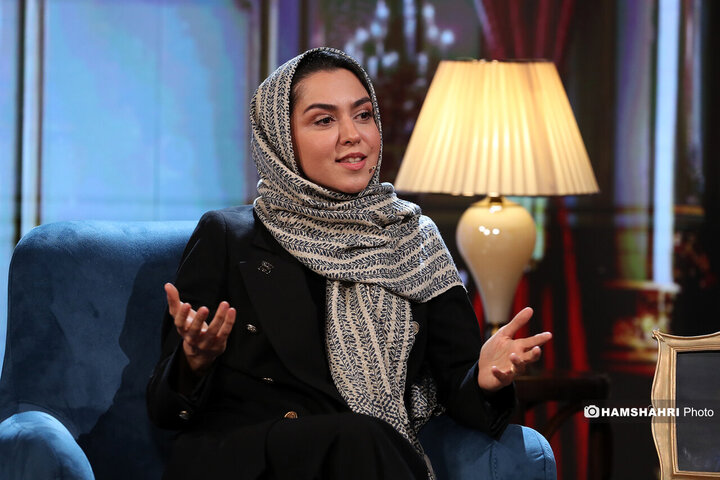 گفت و گوی مژده لواسانی با فرزانه فصیحی