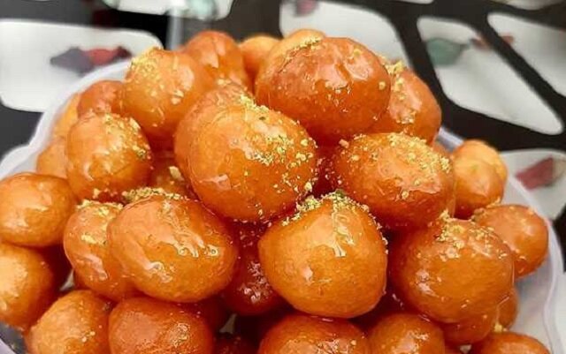 طرز تهیه لُقیمات عربی برای افطار