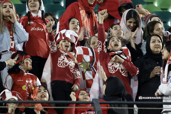 تصاویر بازی فوتبال پرسپولیس و ملوان