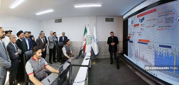 افتتاح بزرگترین ایستگاه شارژ برقی اتوبوس و تاکسی برقی در پایانه بعثت