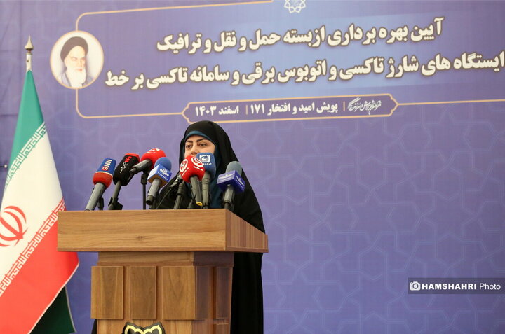 افتتاح بزرگترین ایستگاه شارژ برقی اتوبوس و تاکسی برقی در پایانه بعثت