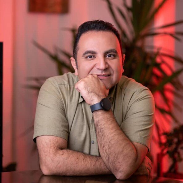 چطور والدین افسرده را راضی کنیم پیش تراپیست بروند؟