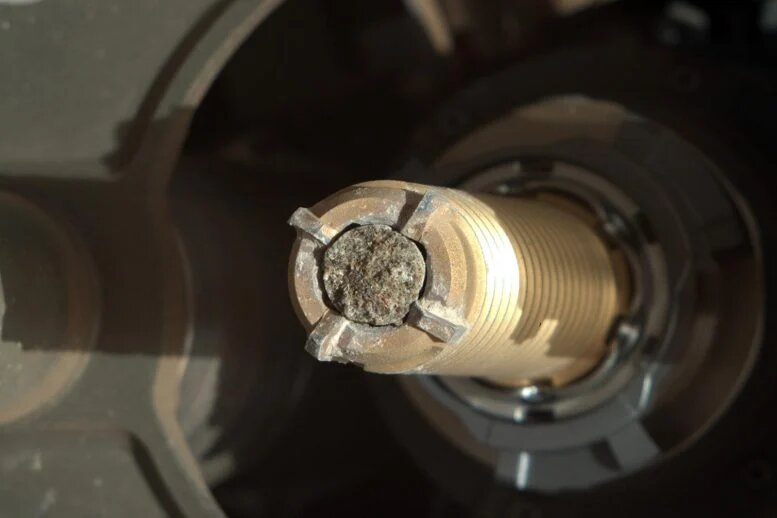 این کشف شگفتانگیز  می تواند سرنخهایی از حیات باستانی مریخ  را فاش کند