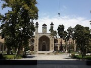 افطار در میان مسجد تاریخی سپهسالار