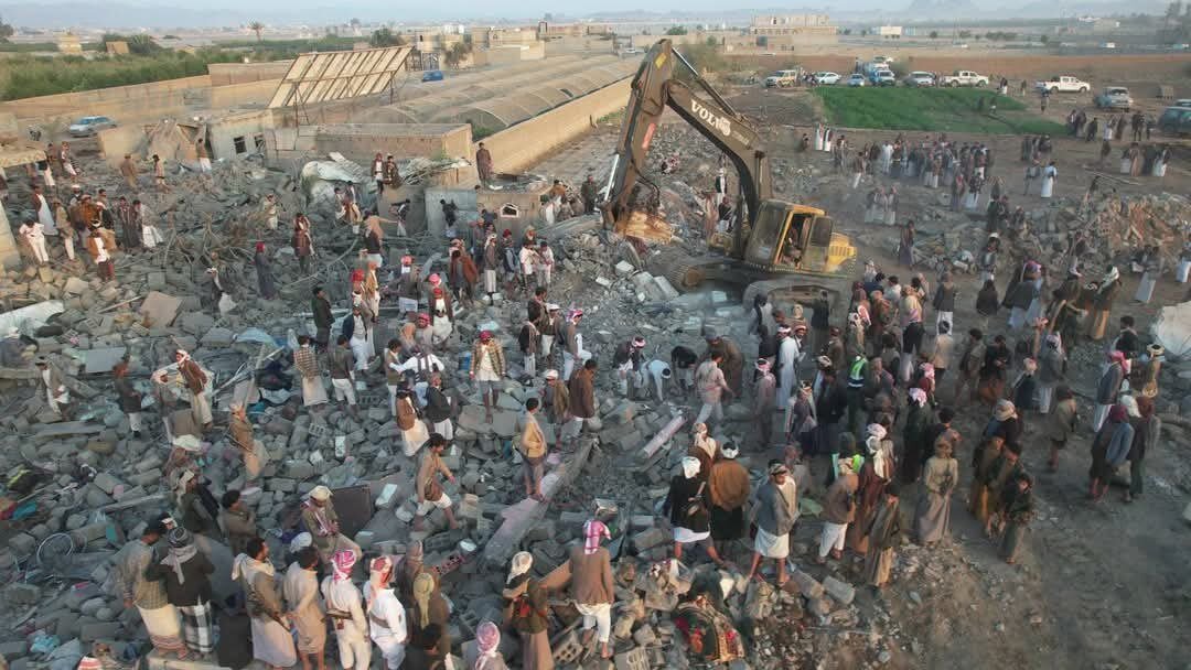 جستجو برای یافتن پیکر ۲۸ عضو یک خانواده | تصاویر