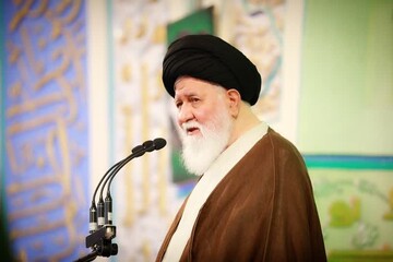 آیت‌الله علم‌الهدی: افرادی که در آمریکا مذاکره کردند، بر خلاف دستور رهبری عمل کردند |  طوری رفتار نکنید که آمریکا تصور کند به مذاکره محتاج هستیم