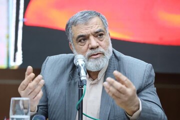 باید ترحم بر پلنگ تیزدندان را خاتمه داد | دولت نفوذی‌ها و عناصر نامطلوب را شناسایی و اخراج کند