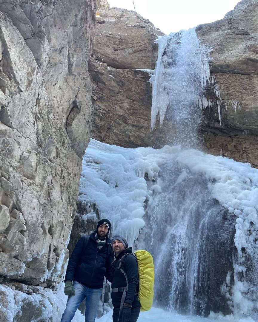 چرا این آبشار به «سکوت یزدان» معروف شد؟ | ۲مسیر رسیدن به این مکان هیجان انگیز را بشناسید