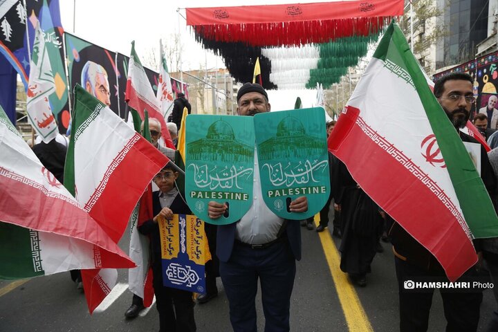 شرکت مردم در مراسم روز قدس