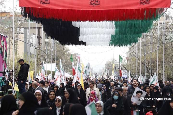 شرکت مردم در مراسم روز قدس