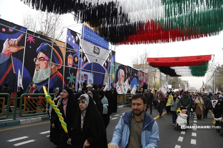 شرکت مردم در مراسم روز قدس