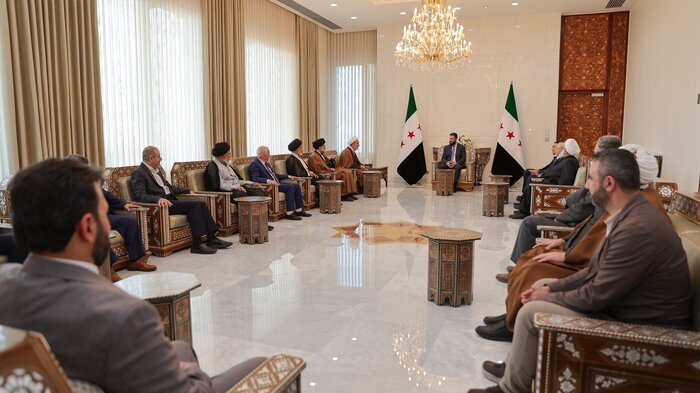 الجولانی با هیاتی از جامعه شیعیان سوریه دیدار کرد + تصاویر