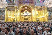 نماز عید فطر در کربلا  + تصاویر | حضور نخست وزیر عراق در مراسم اقامه نماز