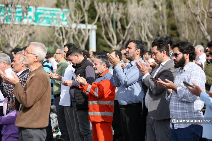 نماز عید فطر در مصلی امام خمینی