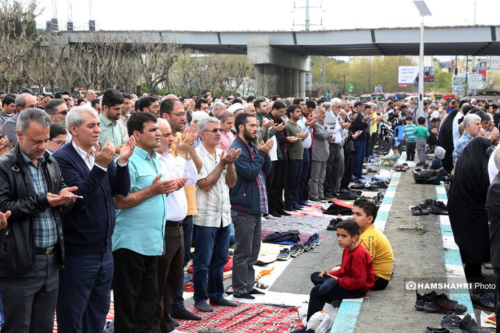 نماز عید فطر در مصلی امام خمینی