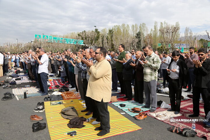 نماز عید فطر در مصلی امام خمینی