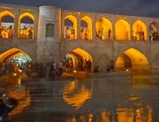 آب زاینده رود به سی و سه پل اصفهان رسید | تصاویر