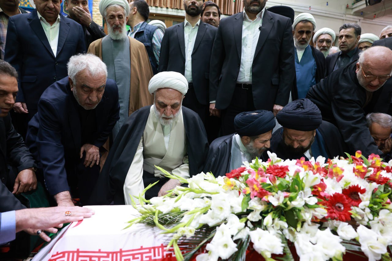 رئیس رقوه قضاییه در مراسم تشییع مرحوم نیری | تصاویر