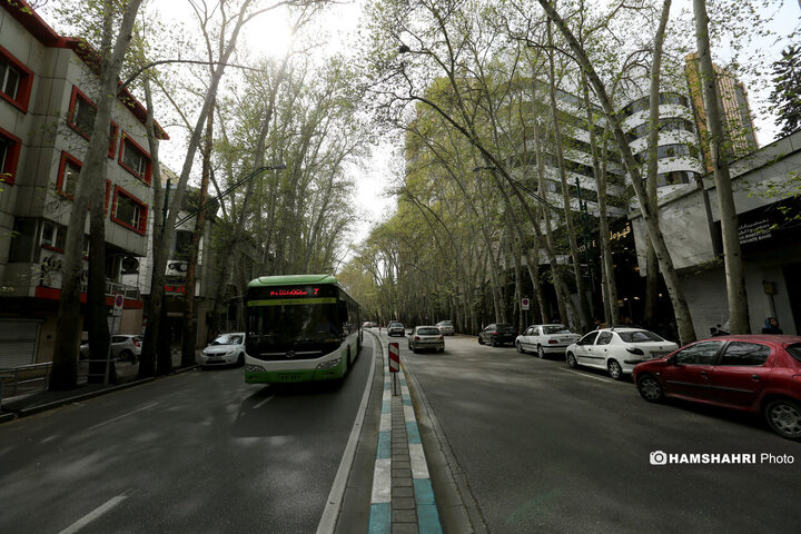 حال و هوای بهاری تهران