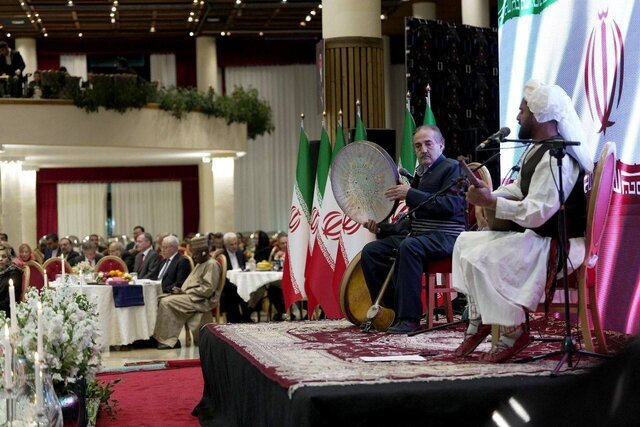 عراقچی: حاضریم مسیر مذاکره غیرمستقیم را بیازماییم | بزرگداشت نوروز در وزارت خارجه + تصاویر