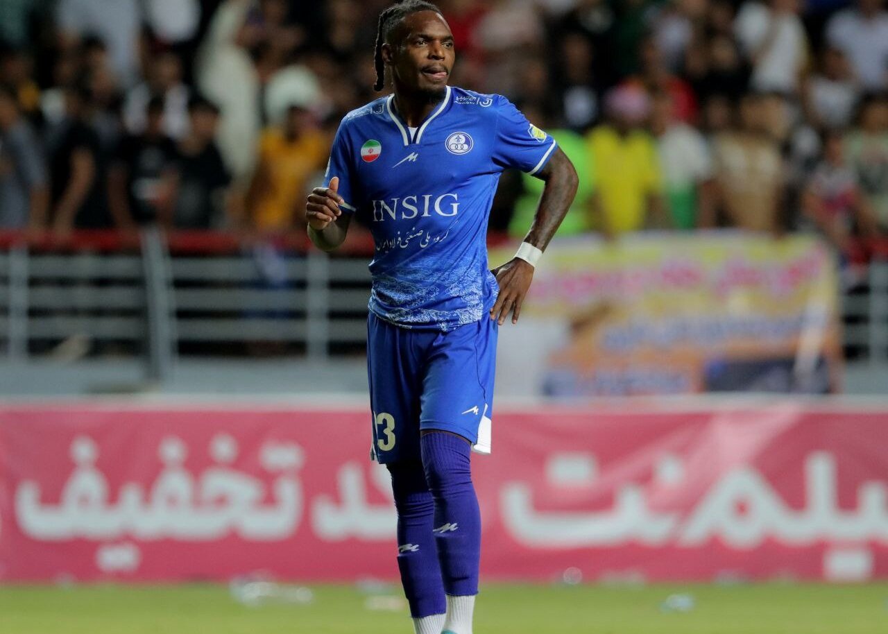 شکار بزرگ؛ پرسپولیس با ستاره لیگ برتری بست بیفوما