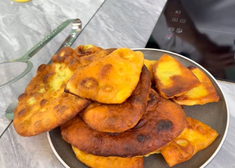 آموزش پخت نان اگردک ساده و پر طرفدار سنتی همدان بدون فر