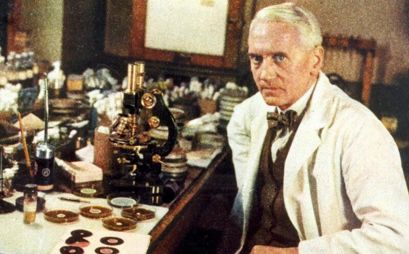 وقتی یک ظرف کثیف، بزرگترین ناجی بشریت شد | تاریخچه یک داروی معجزهآسا