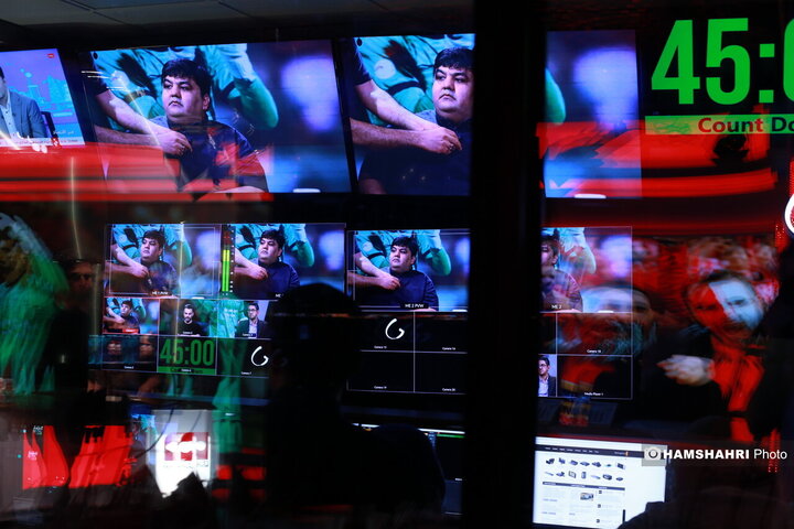 میزگرد بررسي حواشی و عملكرد بيرانوند در فصل جاری در همشهری تی وی