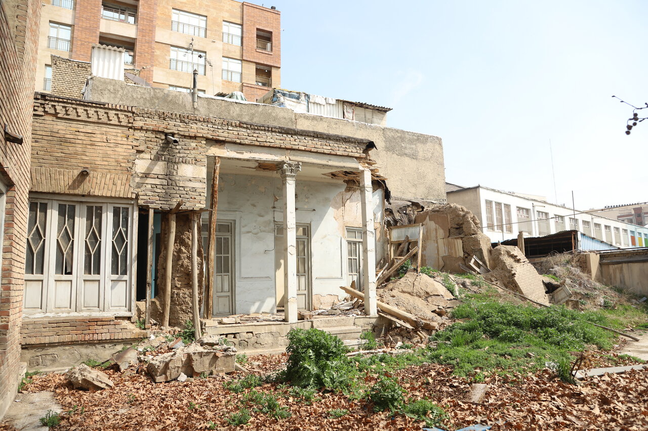 چگونه مرد خوشنام ده ونک «دستگیر» شد؟ | پایان نذر ۱۰۰ ساله در خانه قاجاری