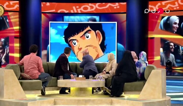 دوبله زنده کارتون نوستالژی فوتبالیستها در یک برنامه تلویزیونی + ویدئو | همراهی محسن کیایی با دوبلورها