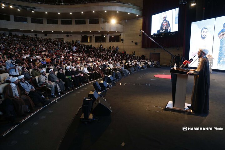 همایش هزار فانوس