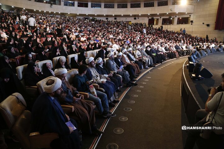 همایش هزار فانوس