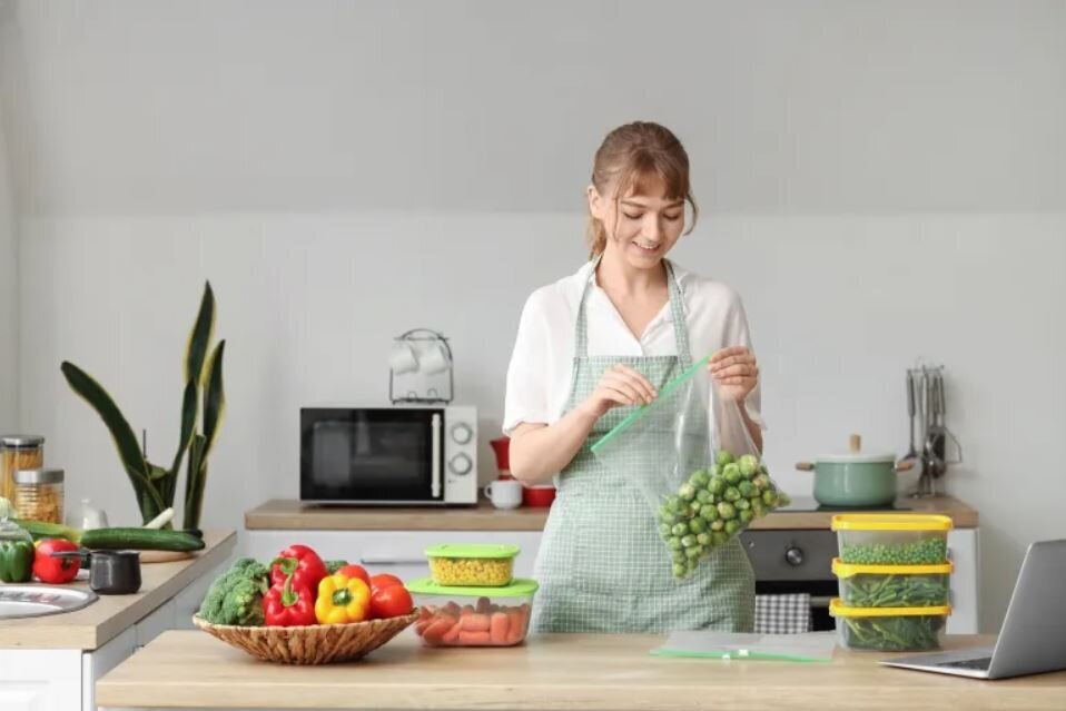 چرا باید میوه و سبزیجات فریز شده بخوریم؟