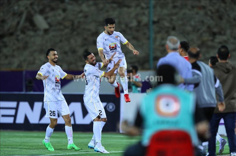 استقلال به سقوط نزدیکتر شد! | خمی که عمیقتر میشود! | شکست تلخ آبیهای بحران زده برابر فولاد