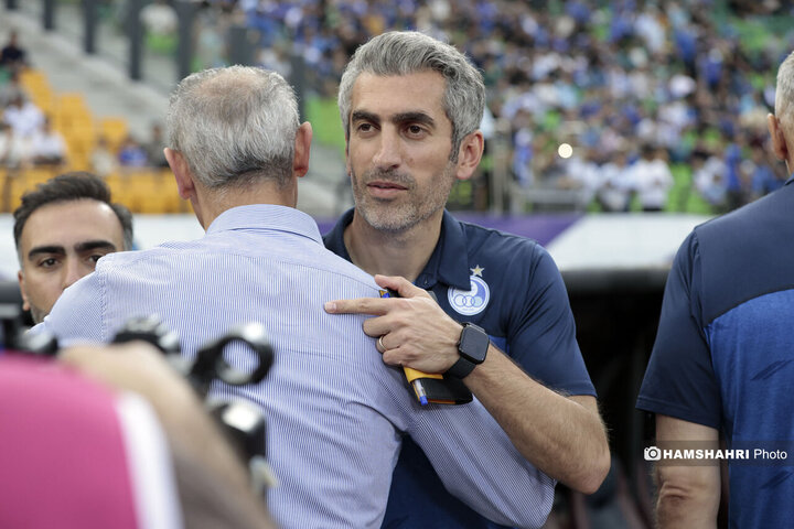 بازی فوتبال استقلال و فولاد خوزستان