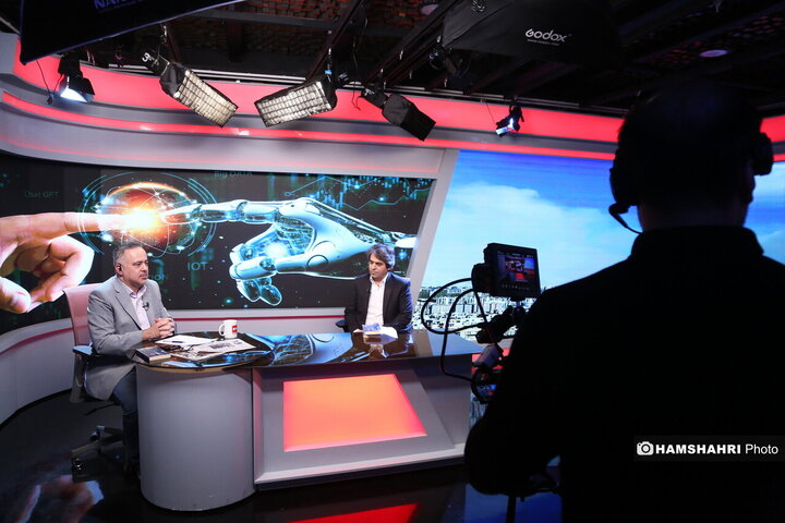 اولین برنامه دانستنیها در تلویزیون همشهری