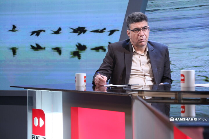 گفت و گو درباره دریاچه ارومیه، احیا و راهکارها در تلویزیون همشهری