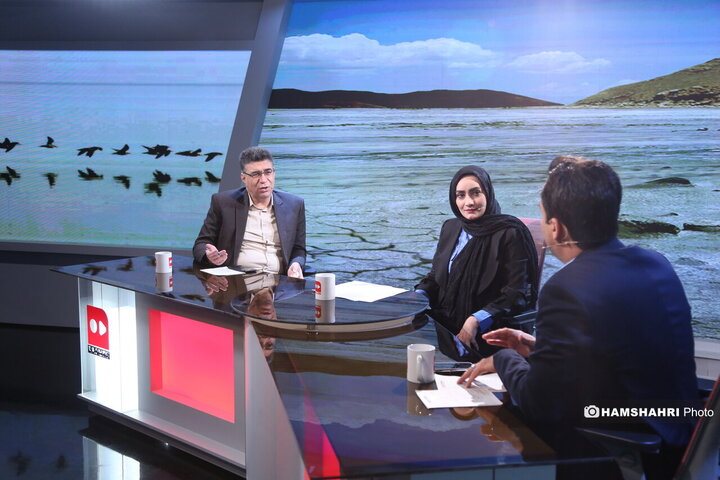 گفت و گو درباره دریاچه ارومیه، احیا و راهکارها در تلویزیون همشهری