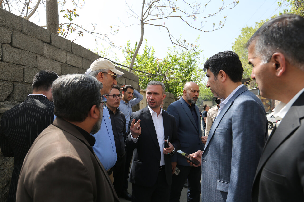 رفع گره ترافیکی ۳۰ ساله خیابان آبشار