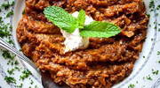 طرز تهیه میرزا قاسمی با بادمجان کبابی و طعم دودی