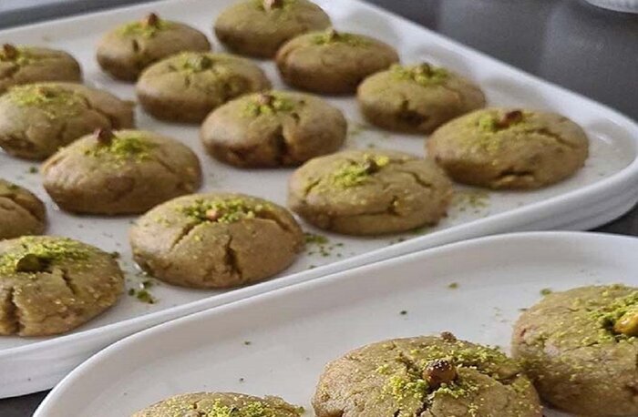 قرابیه پسته؛ شیرینی اصیل و دلربا که طعم بهشت می دهد