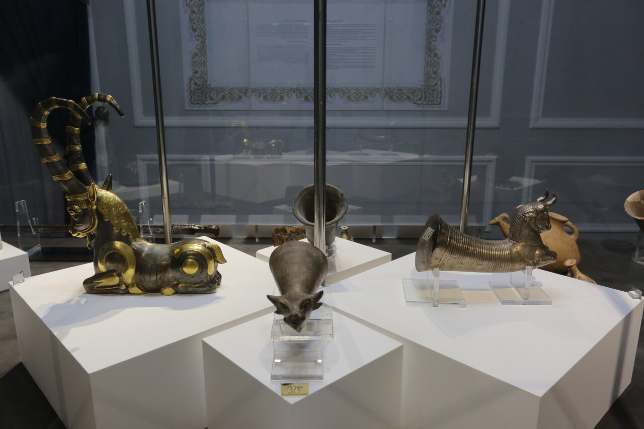 گشت و گذار در کاخی که شکوه هنر و معماری ایران را به رخ می کشد