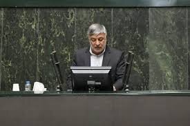 نماینده بروجن: موضوع مهم امروز مذاکره با شیطان بزرگ است + ویدئو