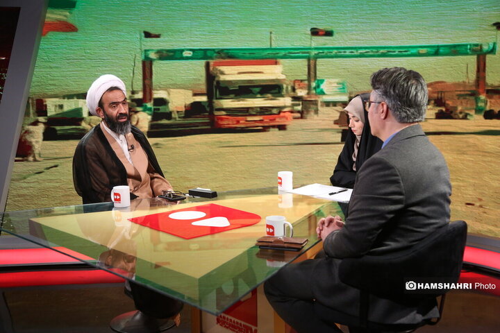 گفتگو با موضوع خروج اتباع افغانی غیرمجاز